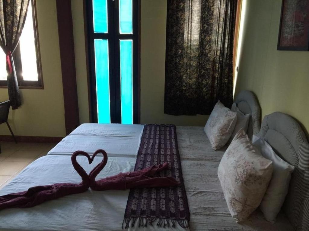 Sritrang Hotel Luaran gambar